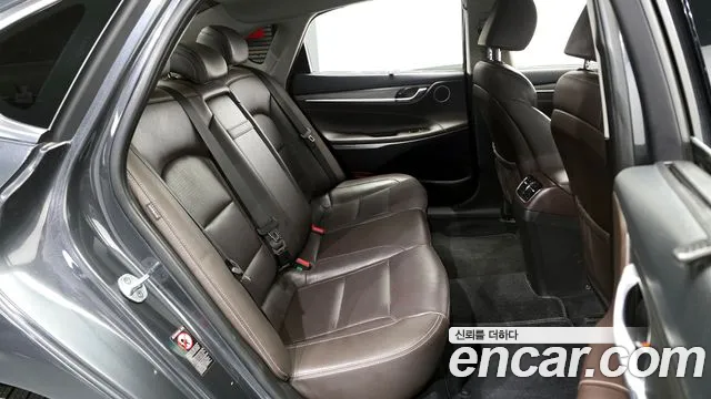 Hyundai Grandeur 2018 thumb 10