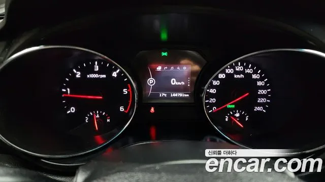 Kia Carnival 2018 thumb 2