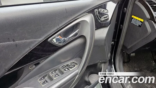 Hyundai Grandeur 2013 thumb 9
