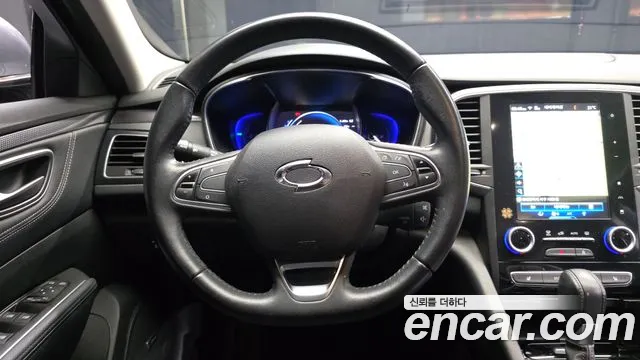 Renault SM6 2016 thumb 7