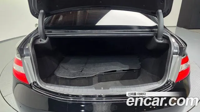 Hyundai Grandeur 2014 thumb 4