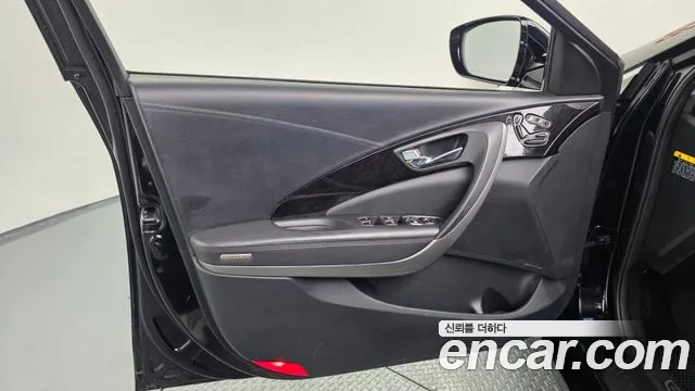Hyundai Grandeur 2014 thumb 8