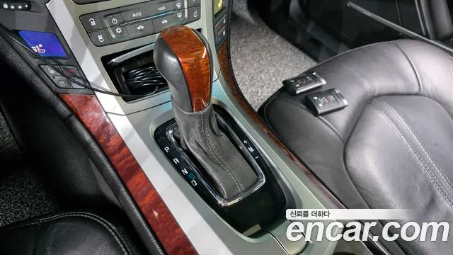 Cadillac CTS 2011 thumb 8