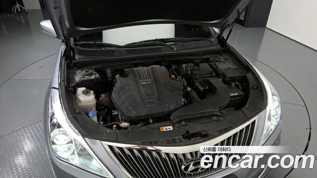 Hyundai Grandeur 2015 thumb 9