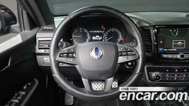 KGM Rexton 2019 thumb 2