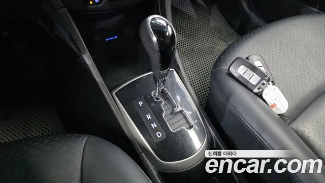 Hyundai Accent 2011 thumb 6