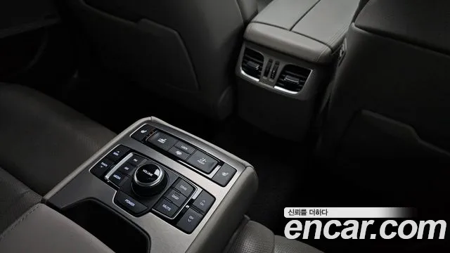 Hyundai Genesis 2014 thumb 4