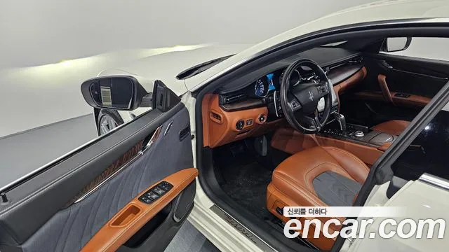 Maserati Quattroporte 2021 thumb 11