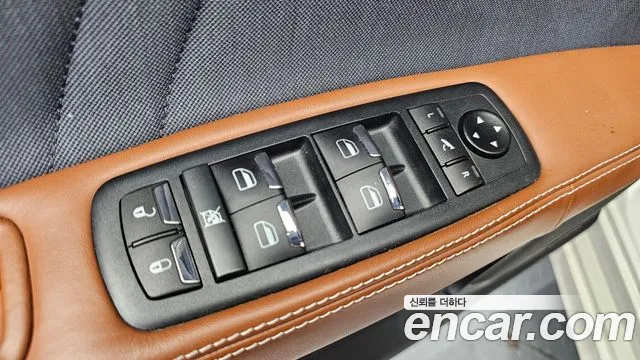 Maserati Quattroporte 2021 thumb 7