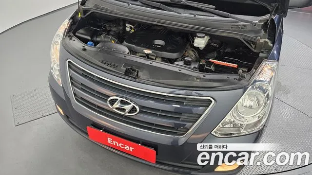 Hyundai Staria 2017 thumb 10
