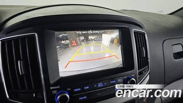 Hyundai Staria 2017 thumb 5
