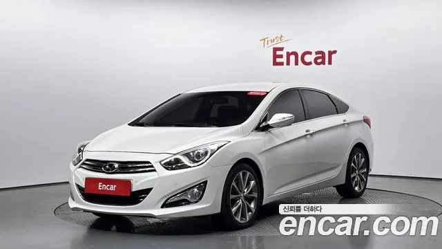 Hyundai i40 2012 thumb 5
