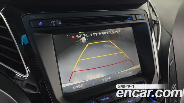 Hyundai i40 2012 thumb 6