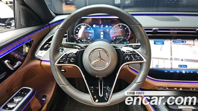 Mercedes-Benz E-Class 2024 thumb 7