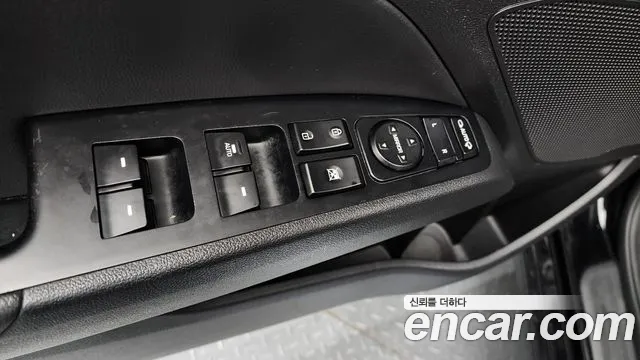 Hyundai AD 2015 thumb 7