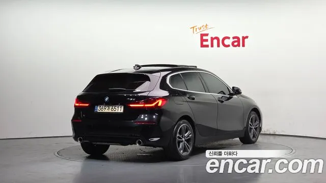 BMW 1 серии 2021 thumb 3