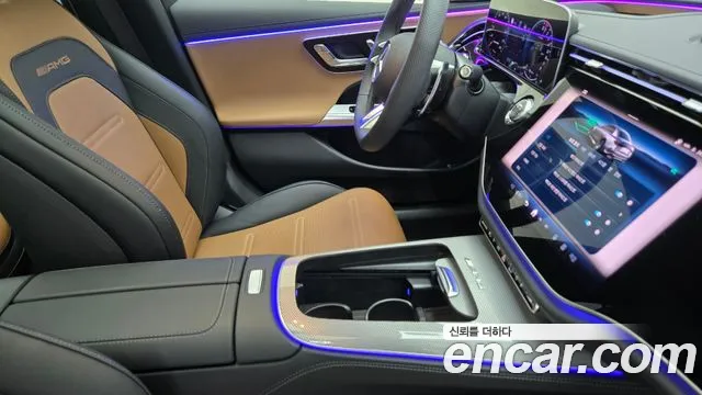 Mercedes-Benz E-Class 2025 thumb 3