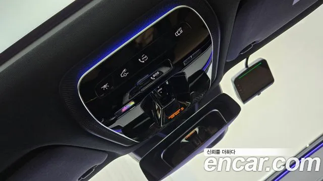 Mercedes-Benz E-Class 2025 thumb 8