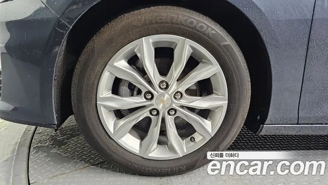 Chevrolet Malibu 2019 thumb 5