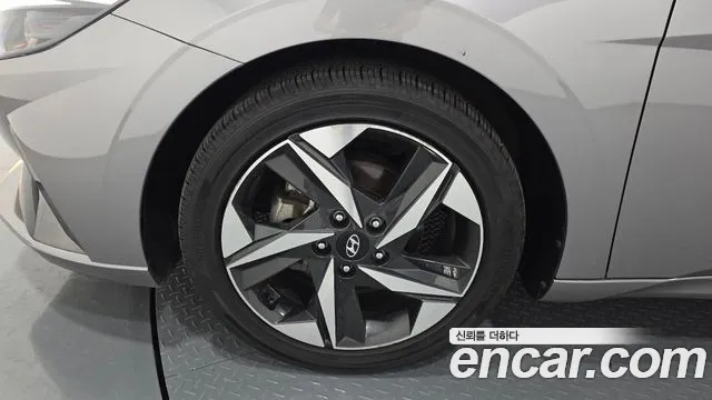 Hyundai Elantra 2020 thumb 5