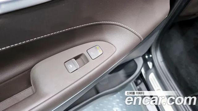 Hyundai Grandeur 2018 thumb 11