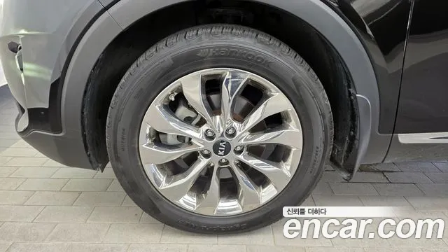 Kia Sorento 2017 thumb 11