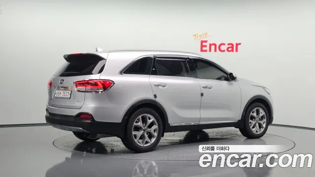 Kia Sorento 2015 thumb 12