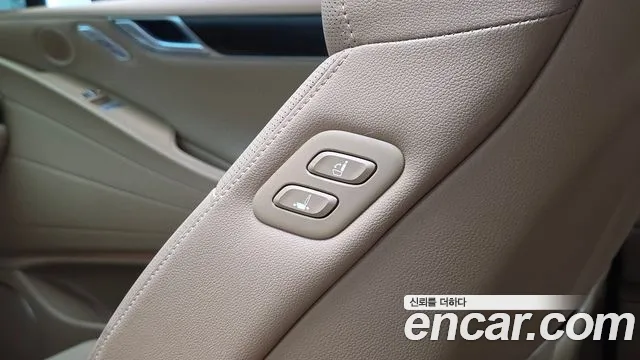 Genesis G80 2024 thumb 2