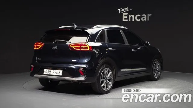 Kia Niro 2019 thumb 12