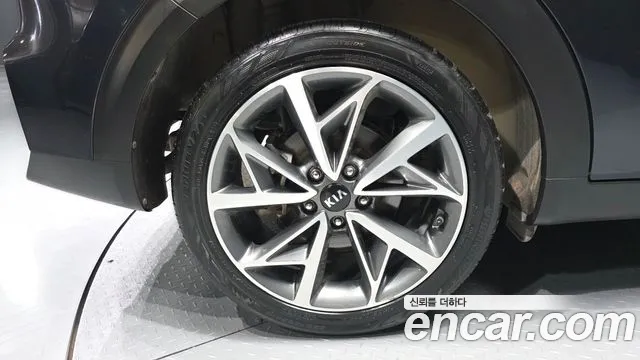Kia Niro 2019 thumb 3