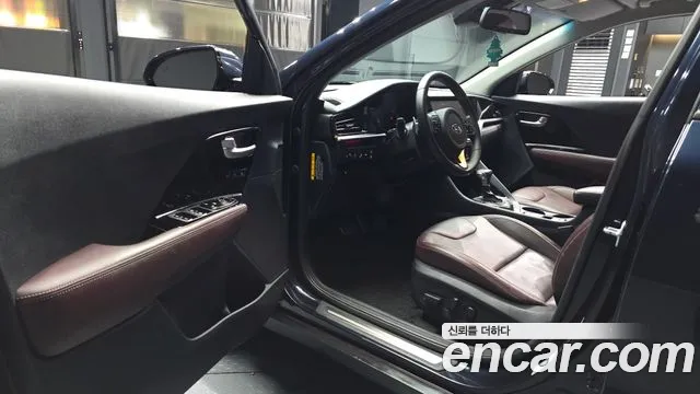 Kia Niro 2019 thumb 4