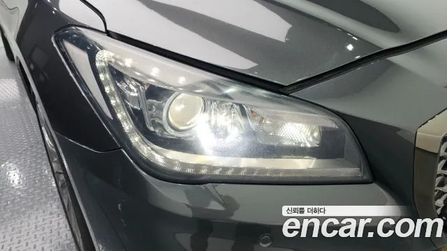 Genesis G80 2017 thumb 9