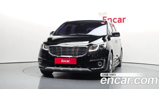 Kia Carnival 2015 thumb 11