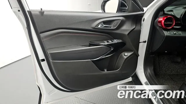 Chevrolet Tracker 2024 thumb 6