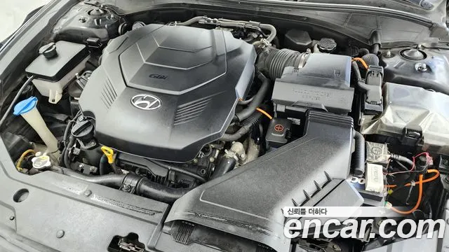 Hyundai Grandeur 2017 thumb 8