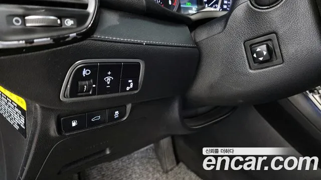 Hyundai Grandeur 2017 thumb 2