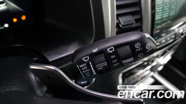KGM Rexton 2022 thumb 3