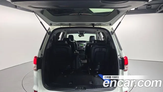 KGM Korando 2017 thumb 4