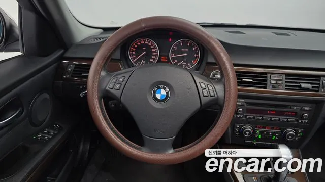 BMW 3 серии 2011 thumb 11