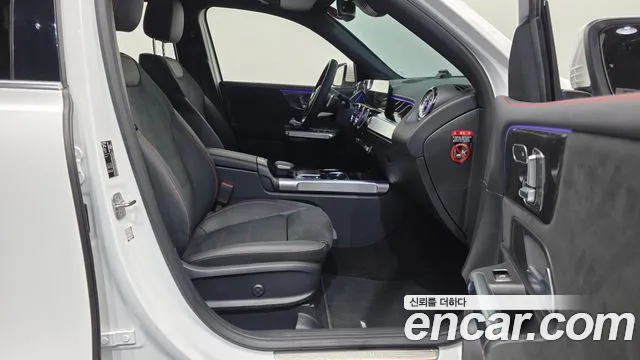 Mercedes-Benz GLB 2023 thumb 10