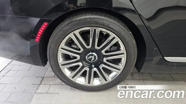 Hyundai Equus 2015 thumb 9