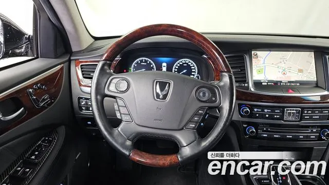Hyundai Equus 2015 thumb 3