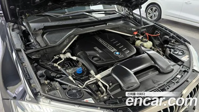 BMW X6 2017 thumb 6