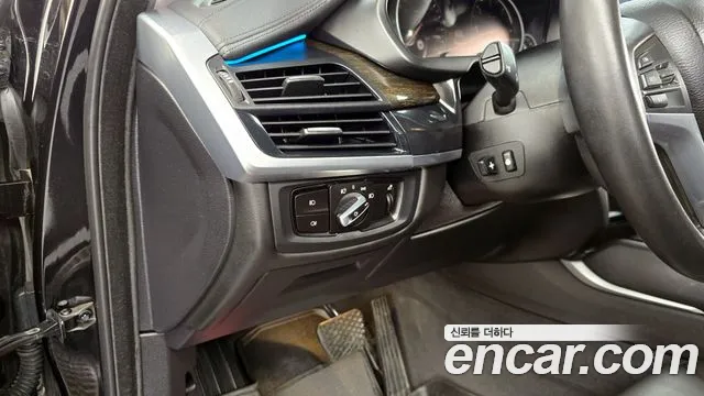 BMW X6 2017 thumb 5
