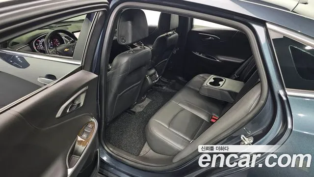 Chevrolet Malibu 2019 thumb 8