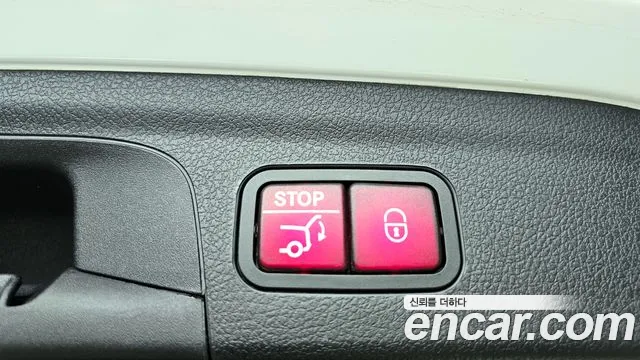 Mercedes-Benz E-Класс 2019 thumb 9