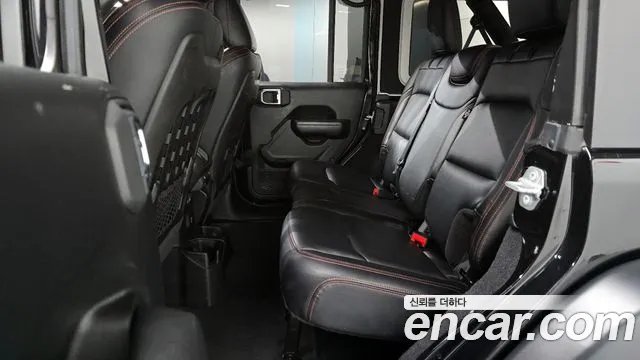 Jeep Wrangler 2018 thumb 11