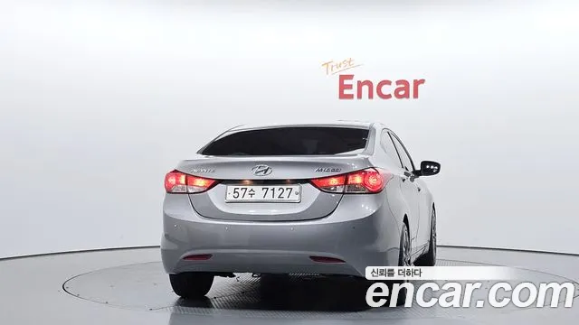Hyundai Avante 2011 thumb 2