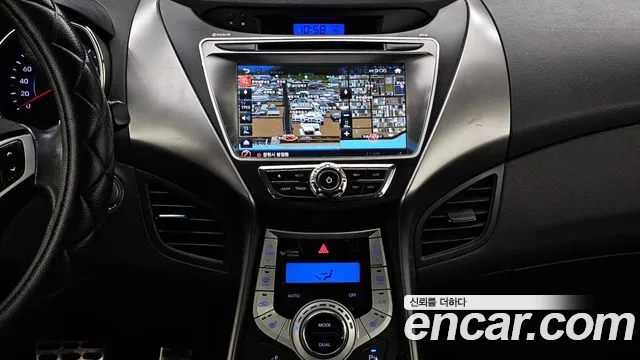 Hyundai Avante 2011 thumb 8
