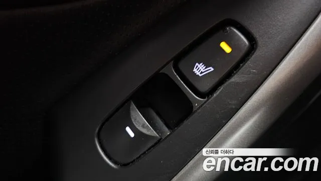 Hyundai Avante 2011 thumb 4